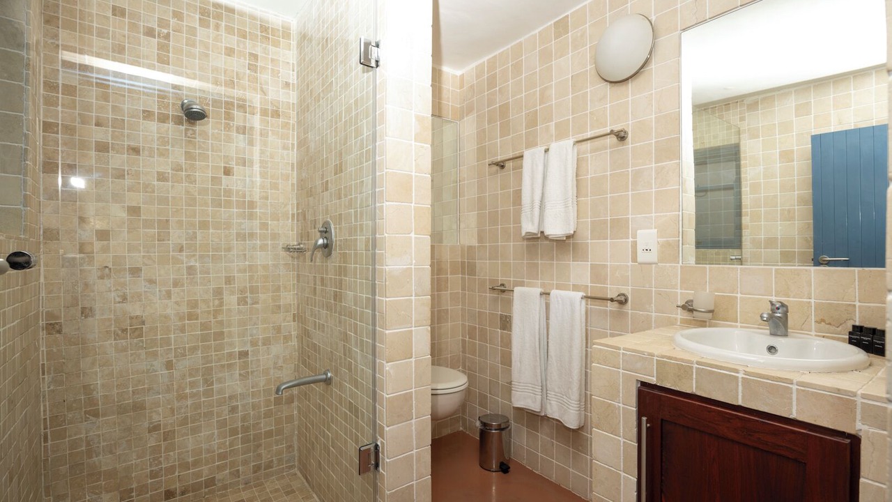 Photo of Bathroom in Paradise Beach