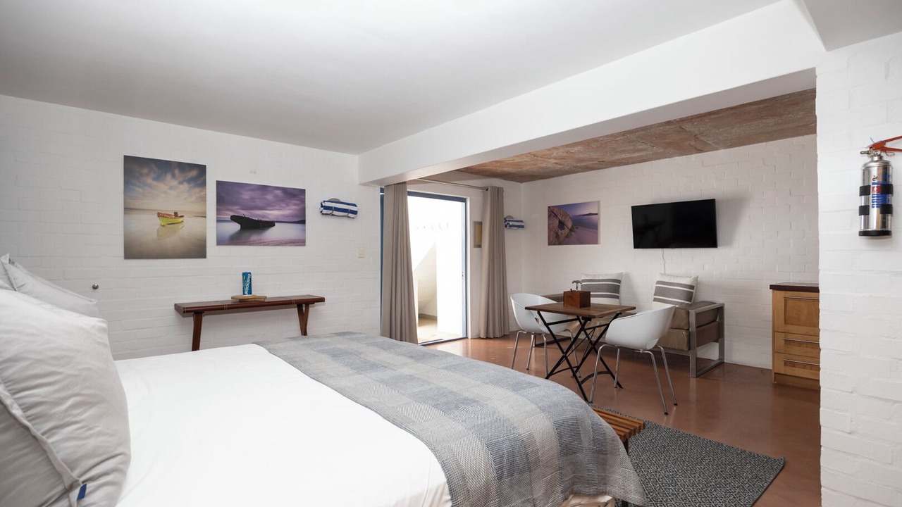 Photo of Bedroom in Paradise Beach