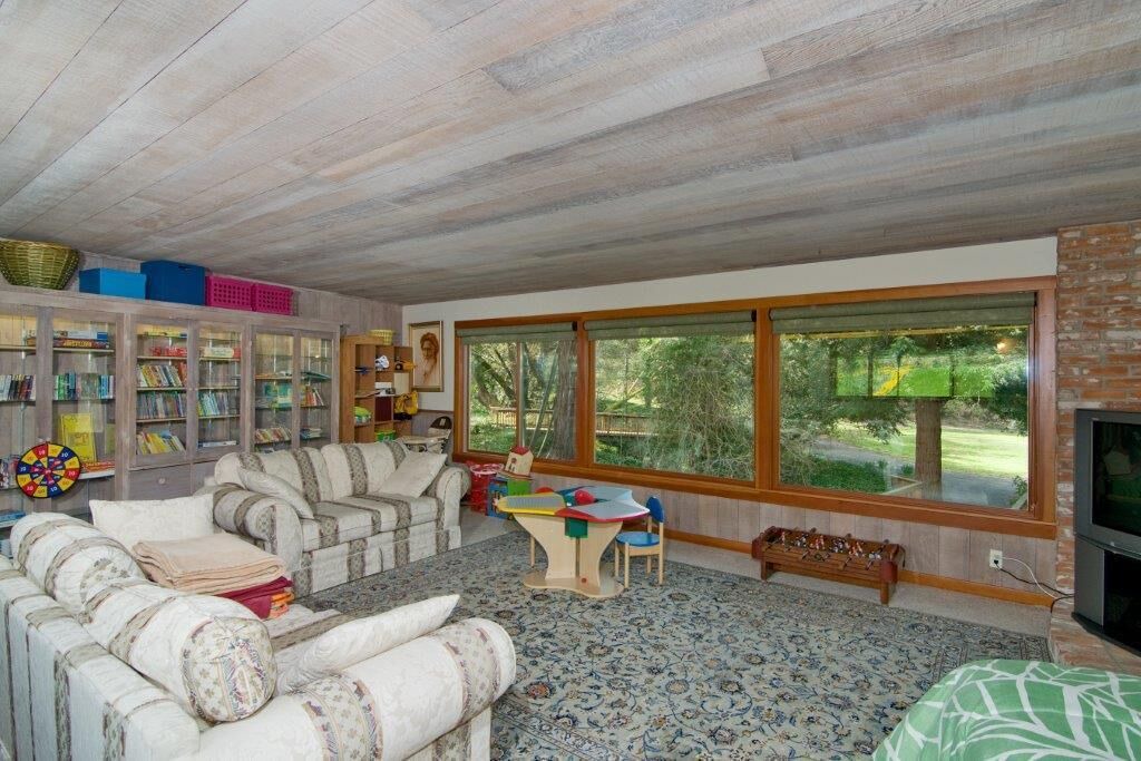 Photo of Bedroom in Santa Rosa