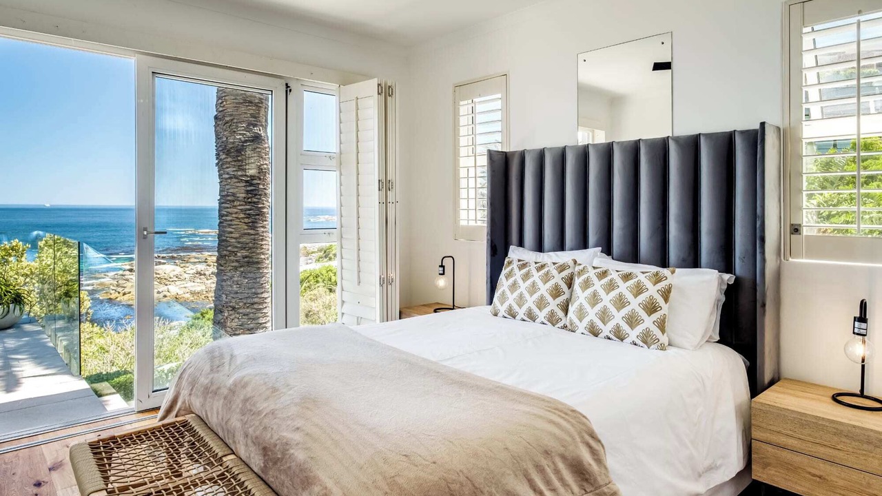 Photo of Bedroom in Camps Bay
