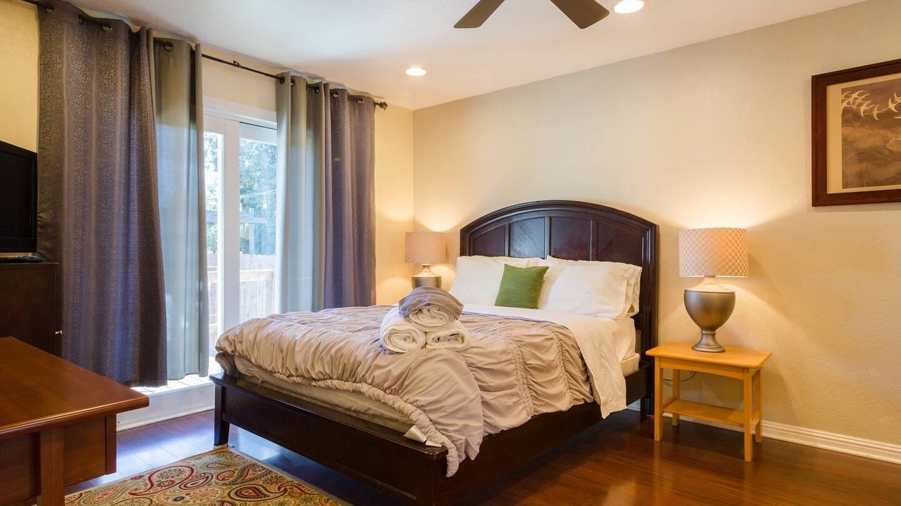Photo of Bedroom in Santa Rosa