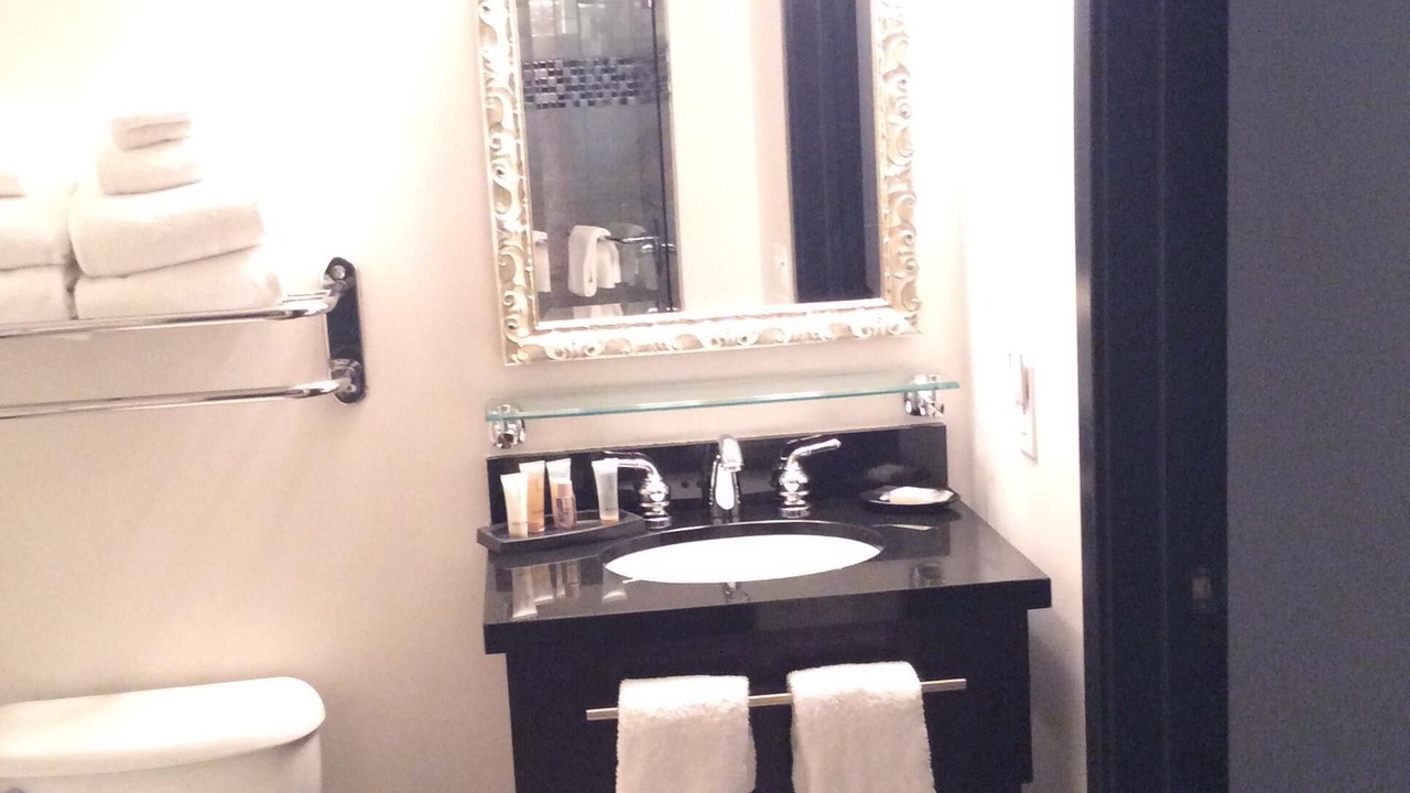Photo of Bathroom in Lower Nob Hill