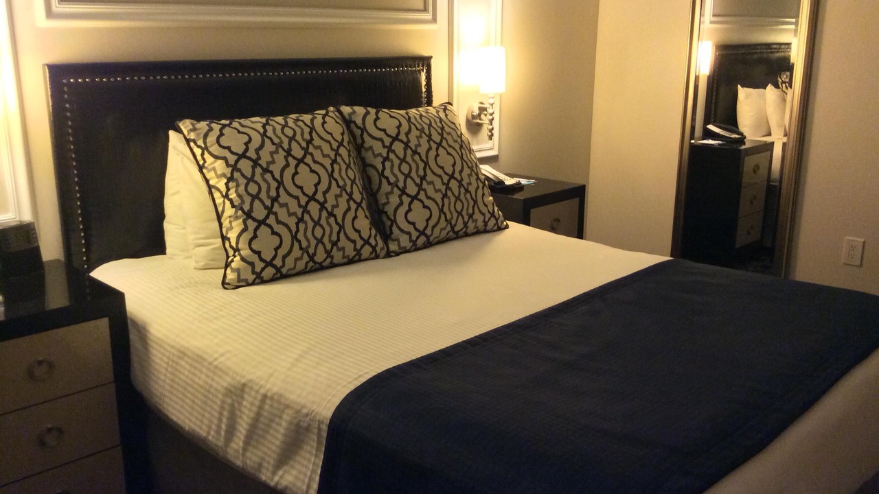 Photo of Bedroom in Lower Nob Hill