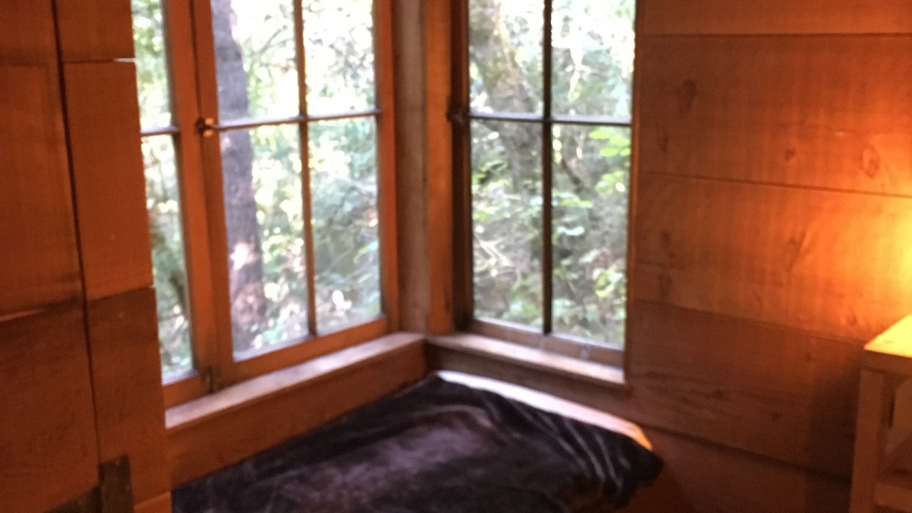 Photo of Bedroom in Guerneville