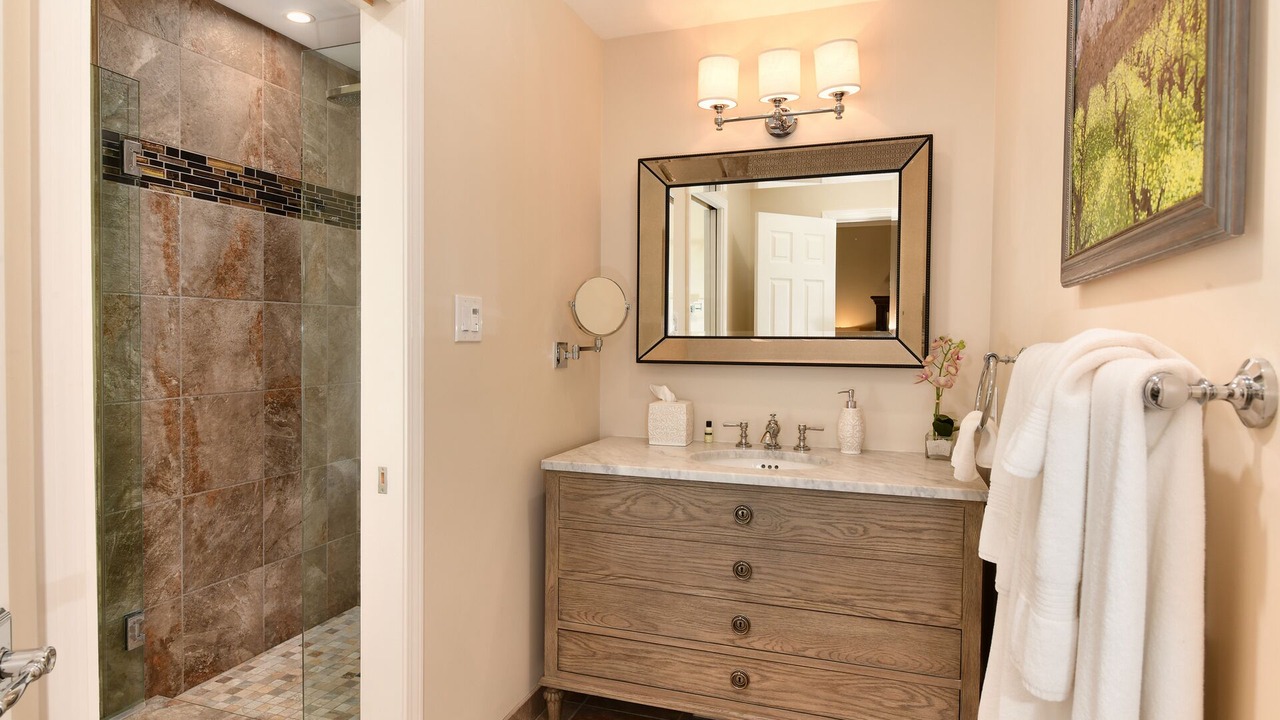 Photo of Bathroom in Healdsburg