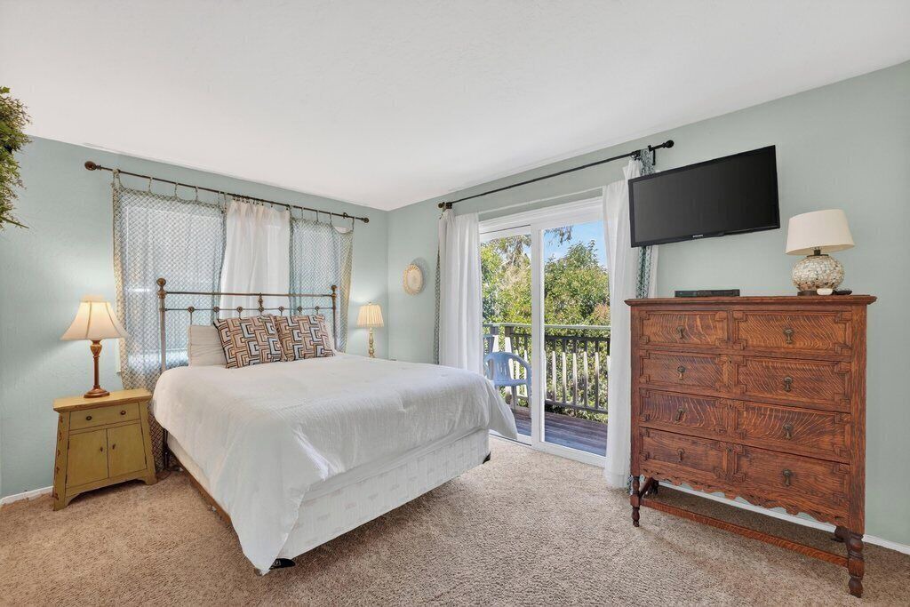 Photo of Bedroom in Westside Santa Cruz