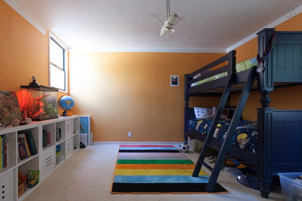 Photo of Bedroom in Upper Rockridge