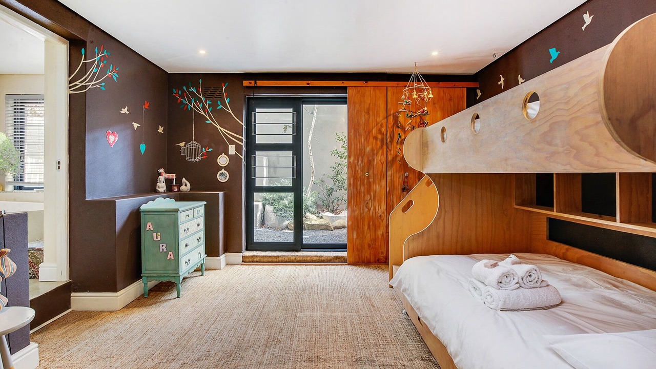 Photo of Bedroom in Cape Town City Centre