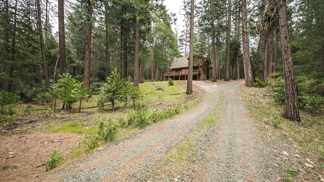 Photo of Others in Volcano