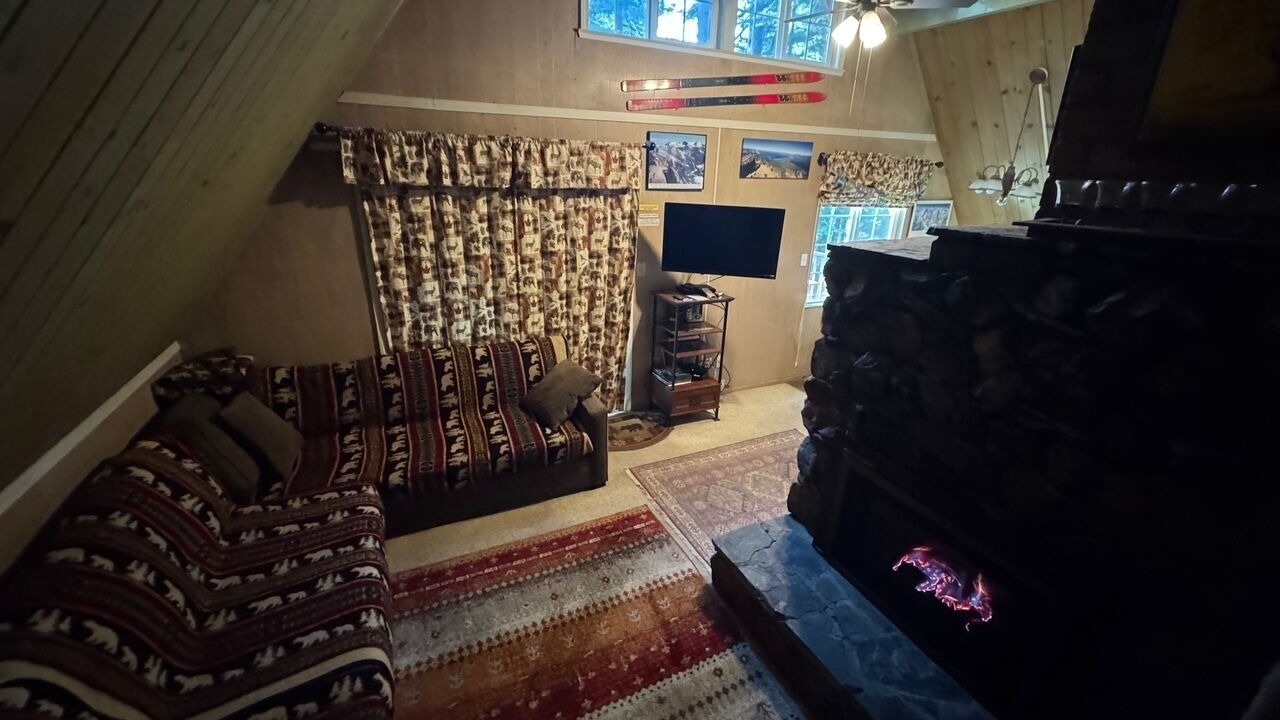 Photo of Livingroom in South Lake Tahoe