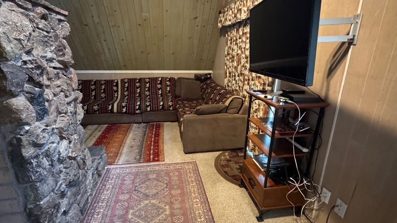 Photo of Livingroom in South Lake Tahoe