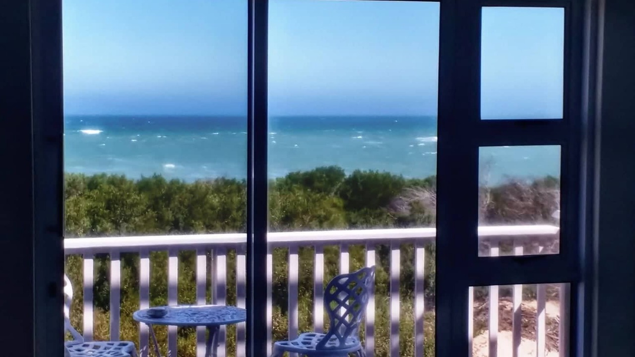Photo of Patio Balcony in Paradise Beach