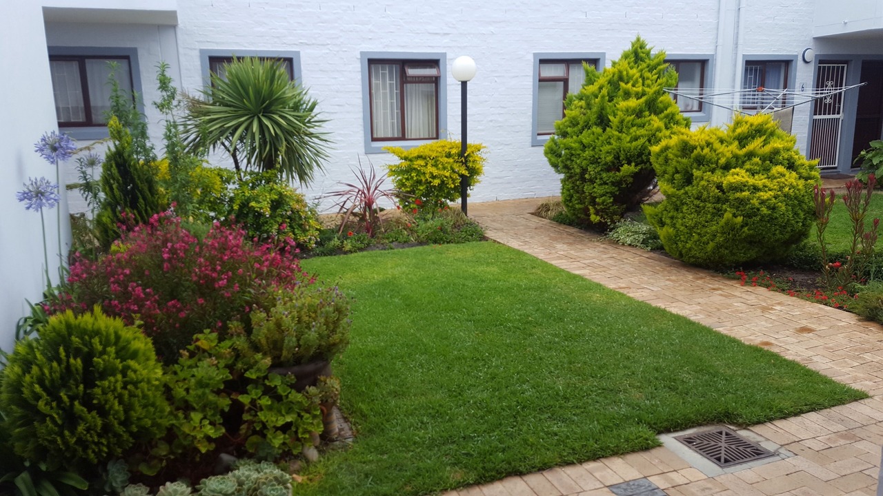 Photo of Outdoor in Sandbaai