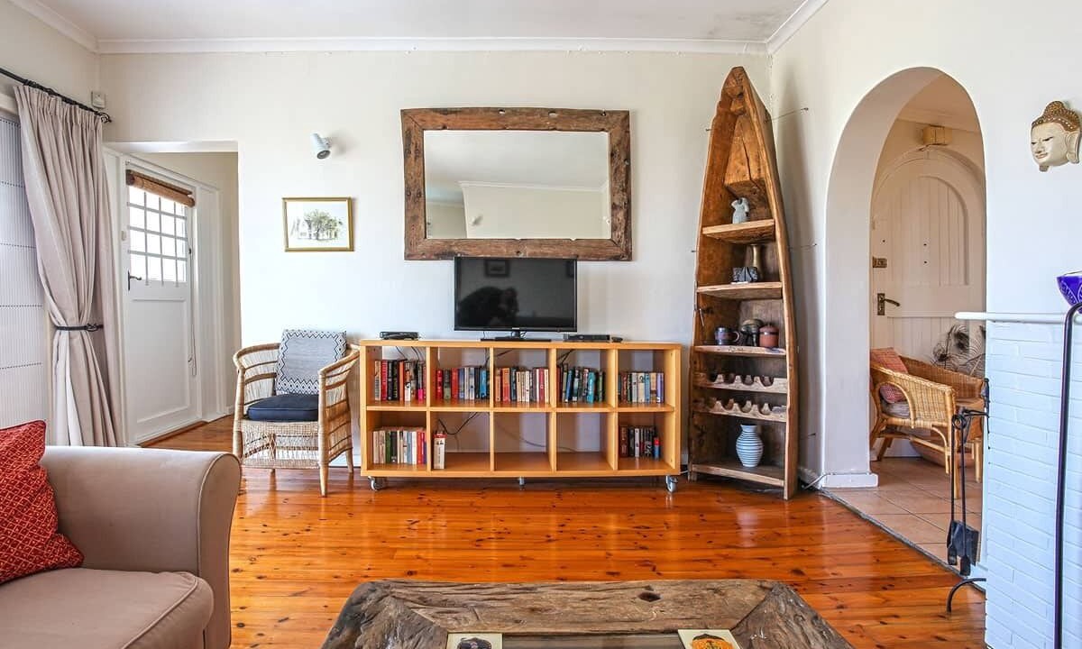 Photo of Bedroom in Scott Estate