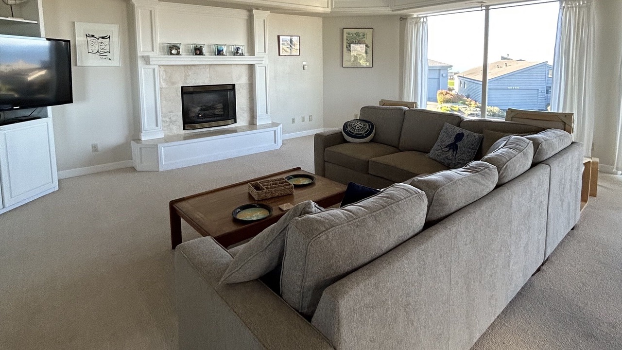 Photo of Livingroom in Bodega Bay