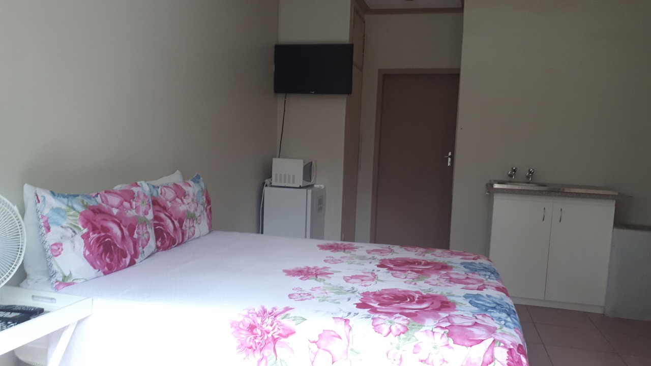Photo of Bedroom in Akasia