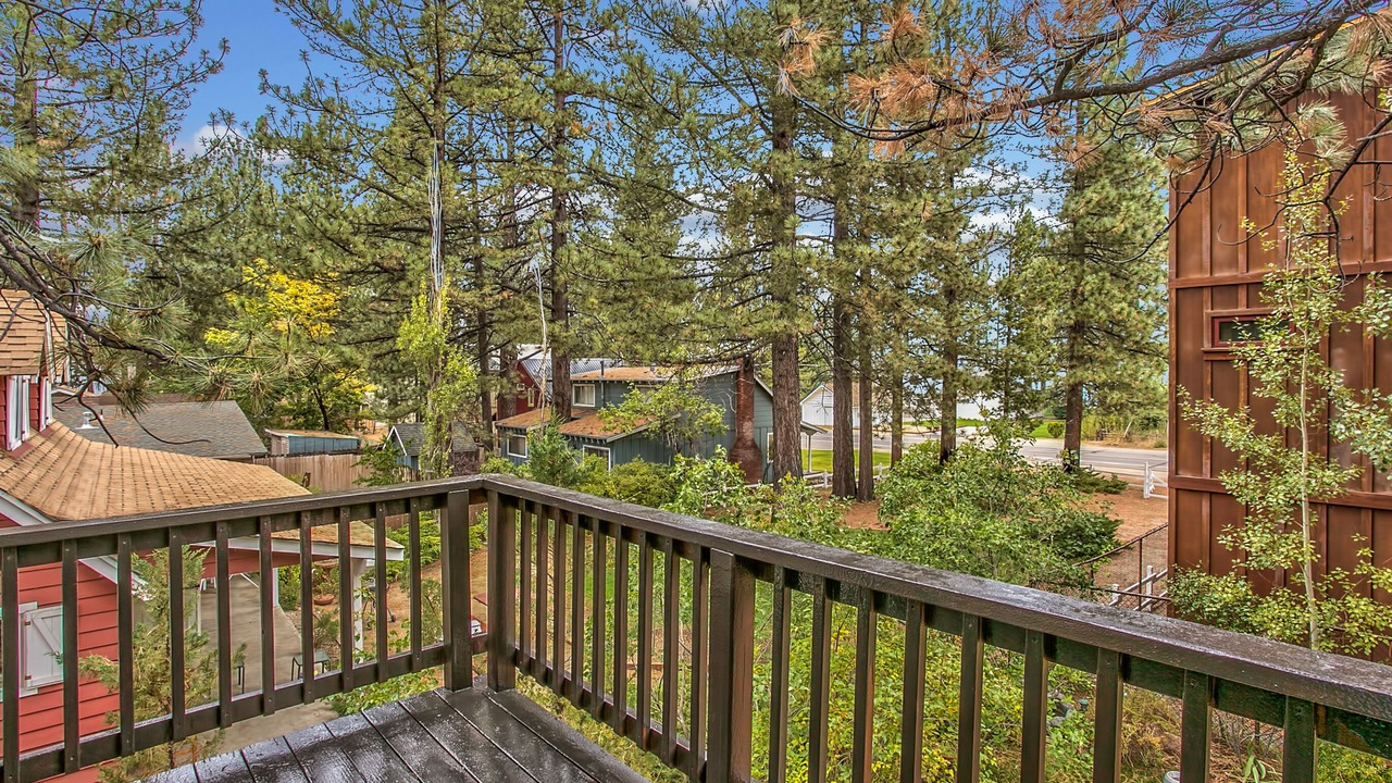 Photo of Outdoor in Al Tahoe