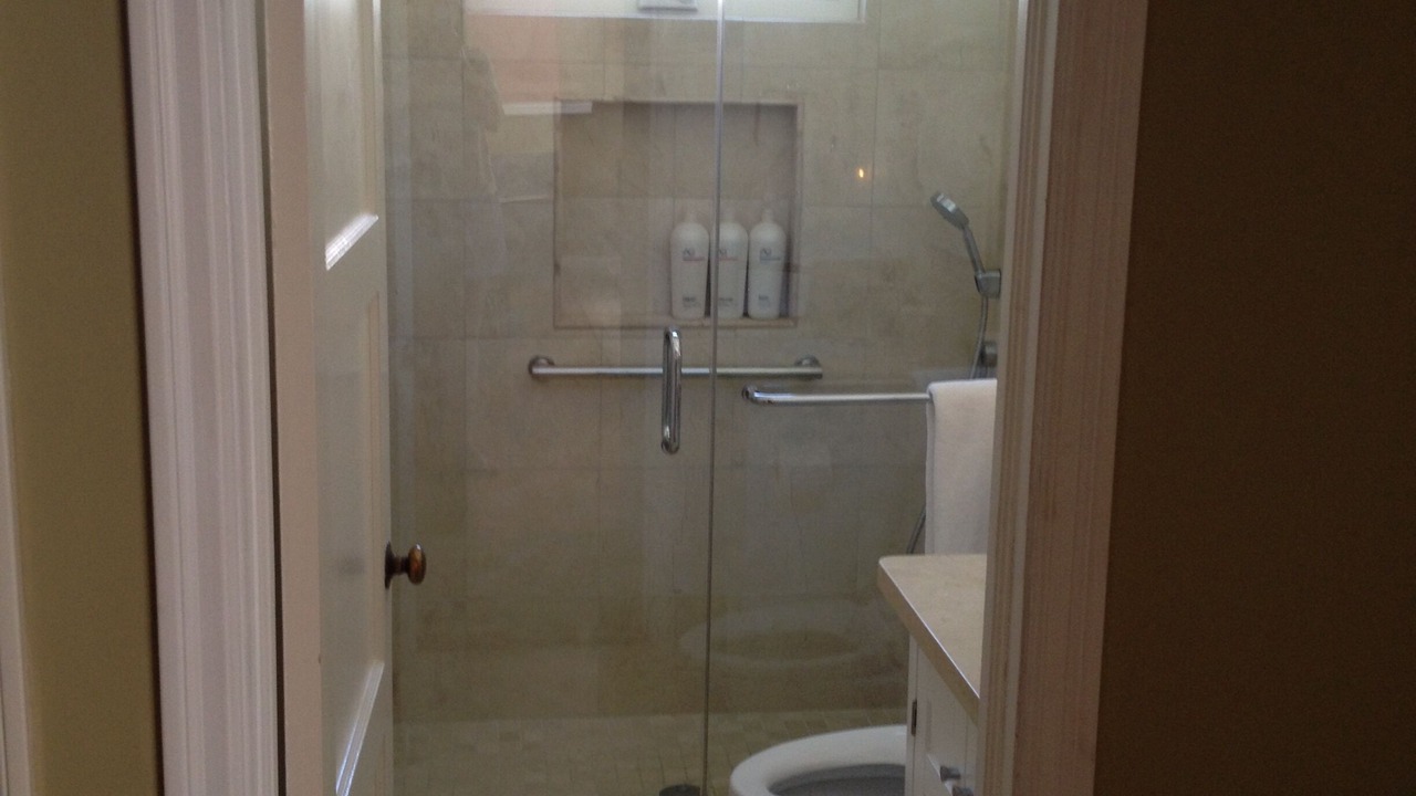 Photo of Bathroom in University Heights