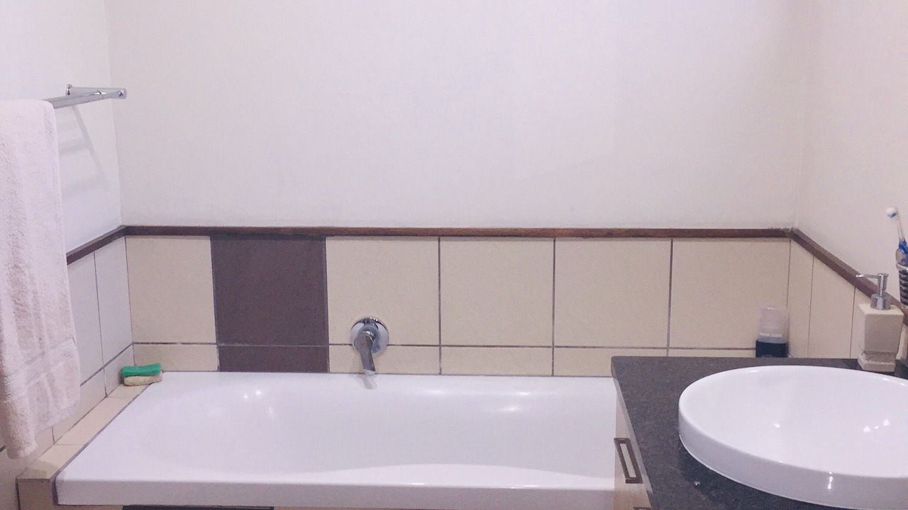 Photo of Bathroom in Greater Johannesburg Metropolitan Area