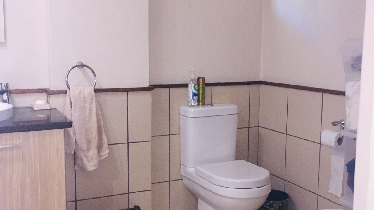 Photo of Bathroom in Greater Johannesburg Metropolitan Area