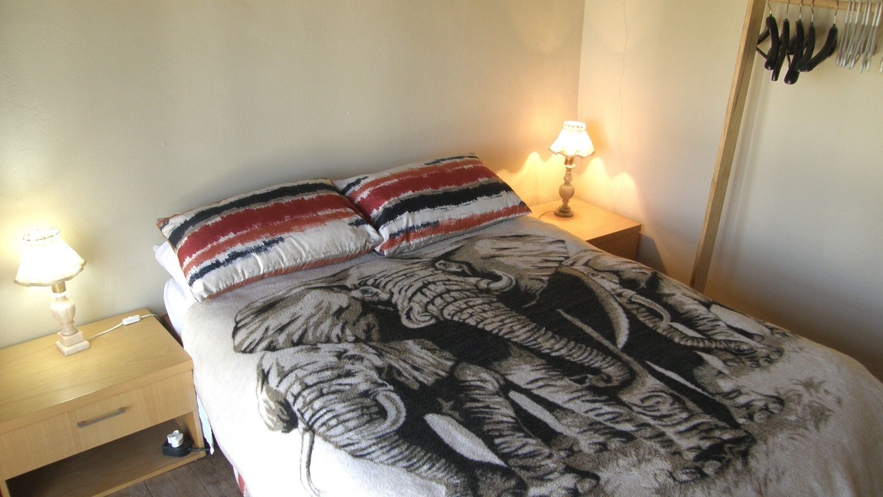 Photo of Bedroom in Barrydale