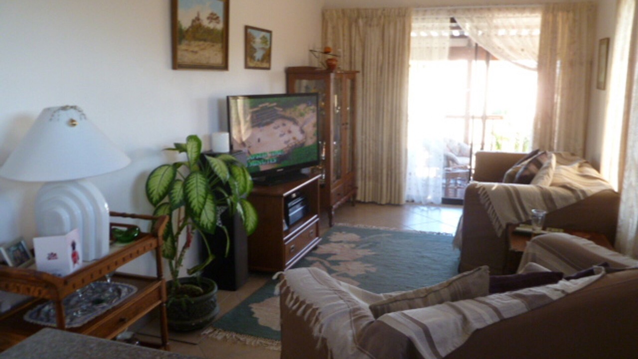 Photo of Livingroom in Beacon Bay