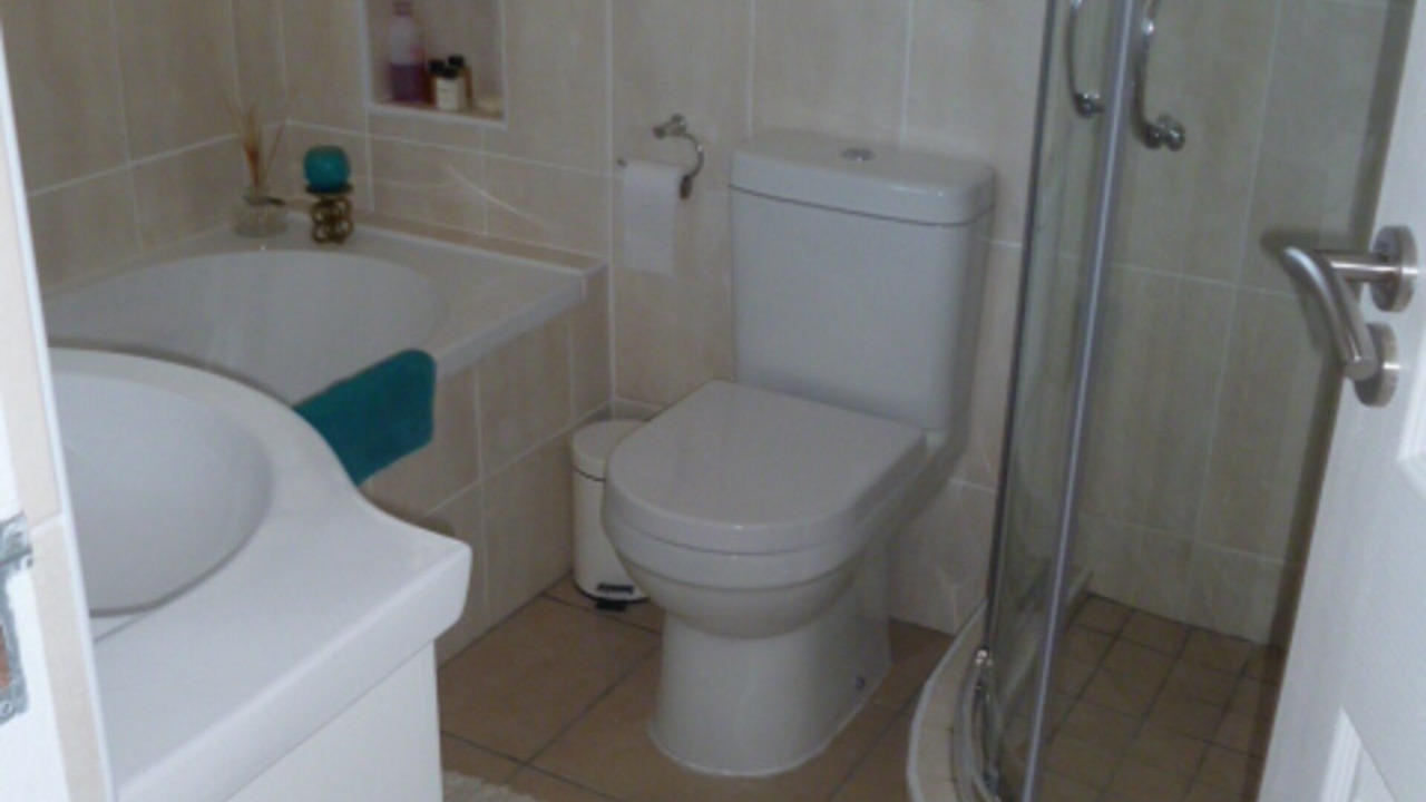 Photo of Bathroom in Beacon Bay