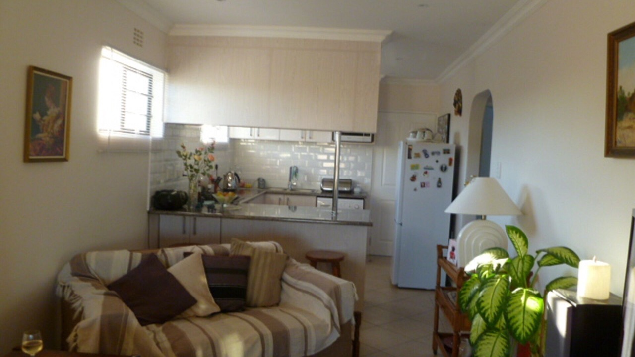Photo of Livingroom in Beacon Bay