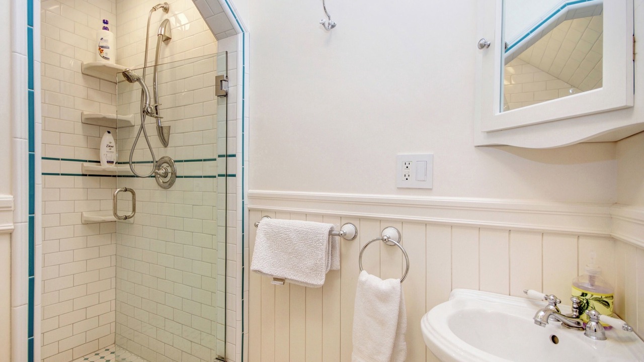 Photo of Bathroom in Sonoma