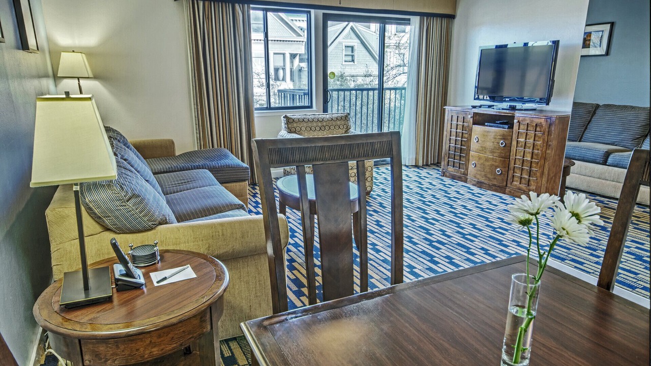 Photo of Livingroom in Fisherman's Wharf
