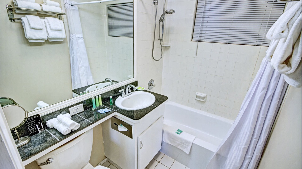Photo of Bathroom in Fisherman's Wharf