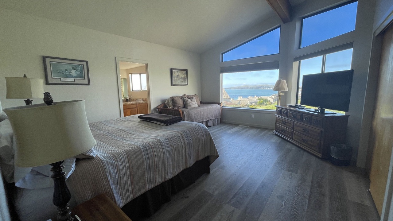 Photo of Bedroom in Bodega Bay