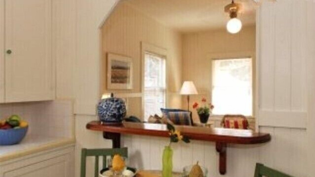 Photo of Bedroom in Old Mountain View