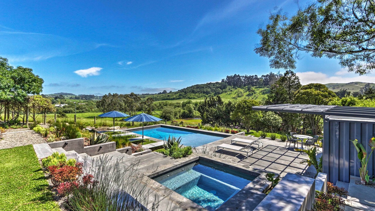 Photo of Outdoor in Freestone