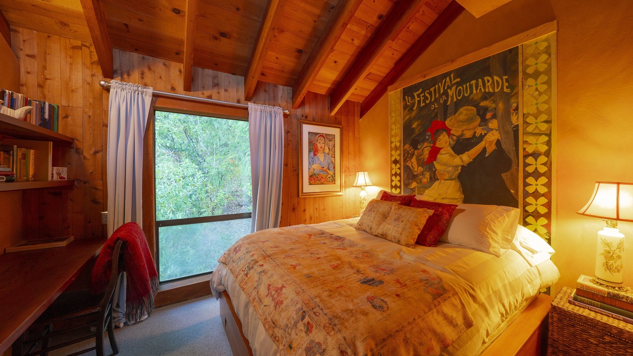 Photo of Bedroom in Sonoma