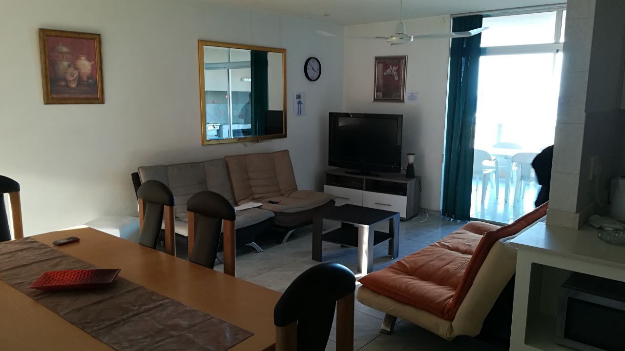 Photo of Livingroom in Margate Beach