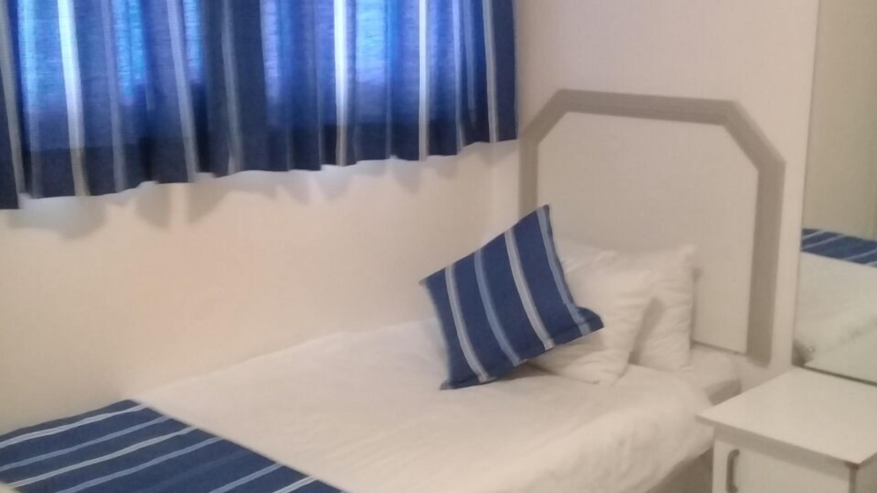 Photo of Bedroom in Margate Beach
