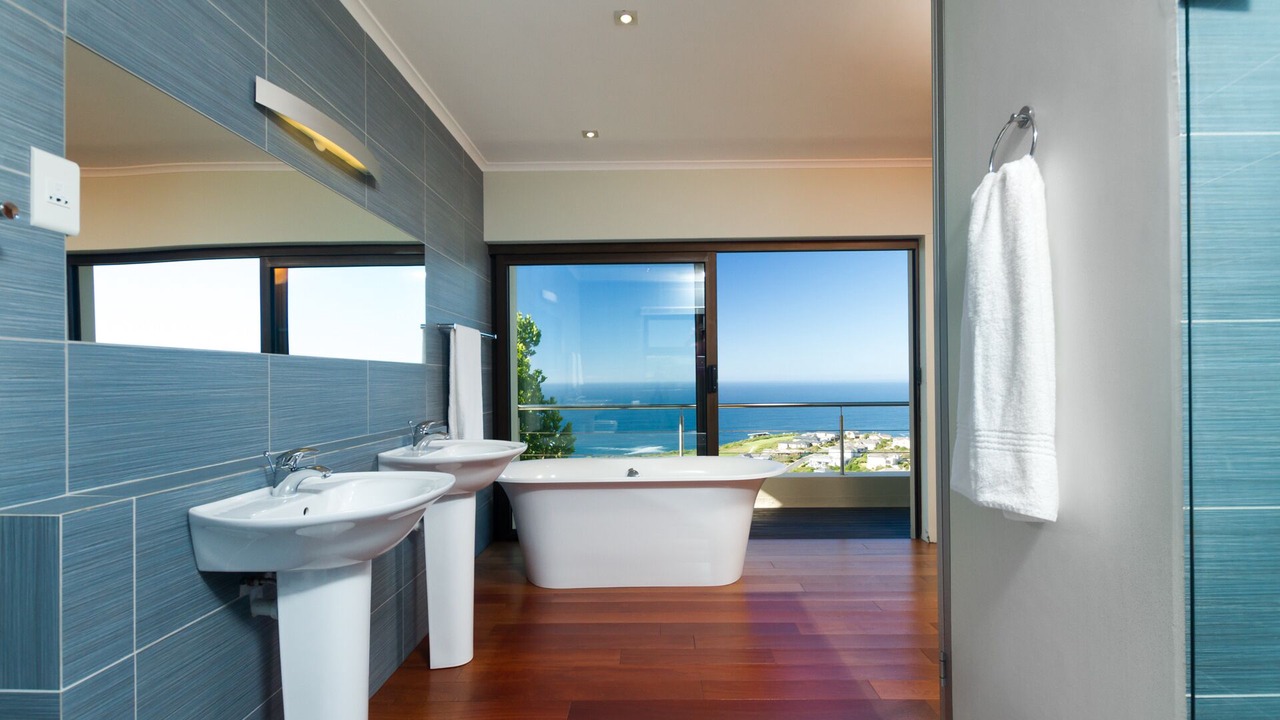 Photo of Bathroom in Knysna