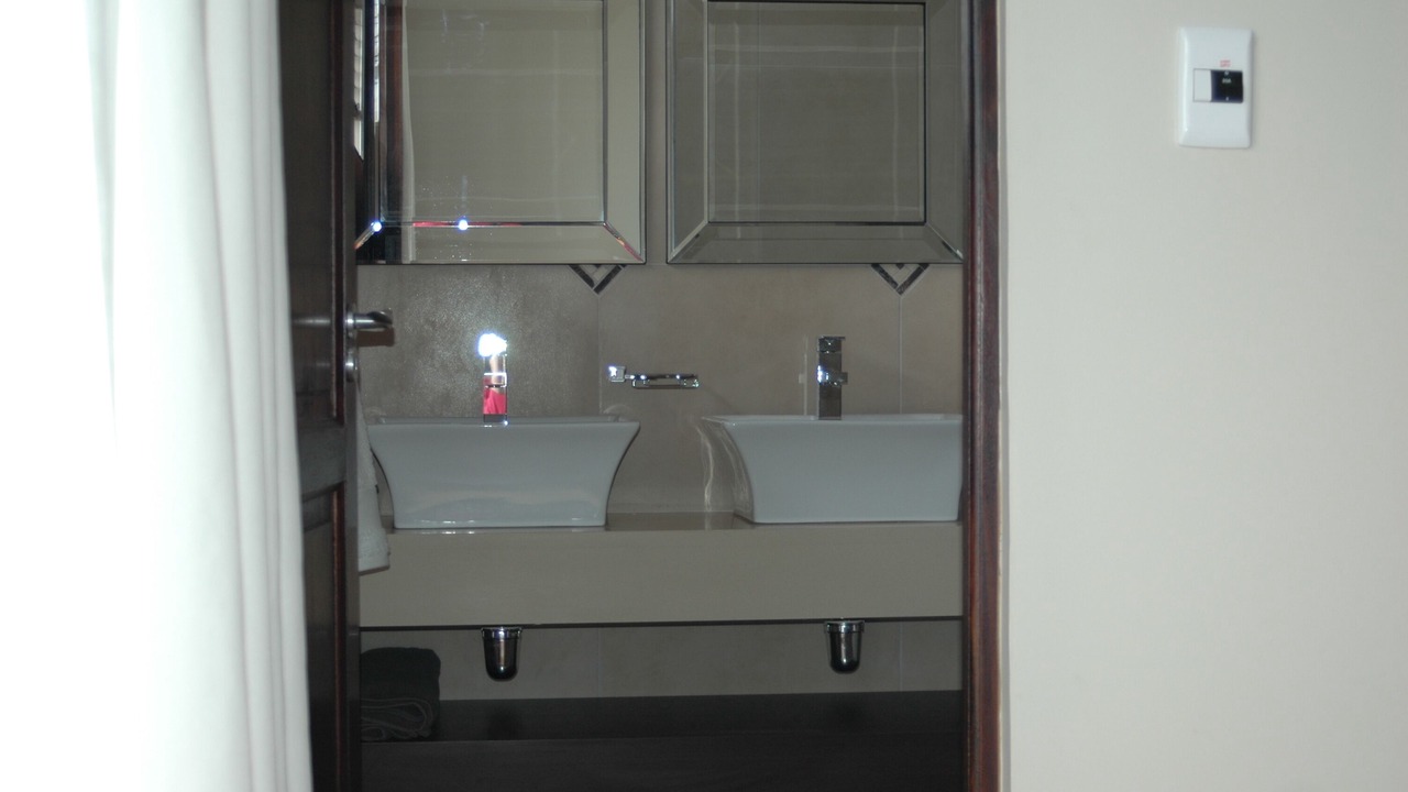 Photo of Bathroom in Pinnacle Point