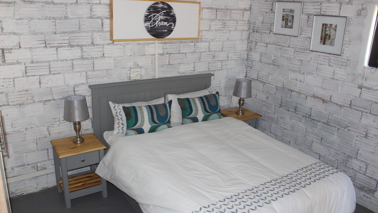 Photo of Bedroom in Somerset West