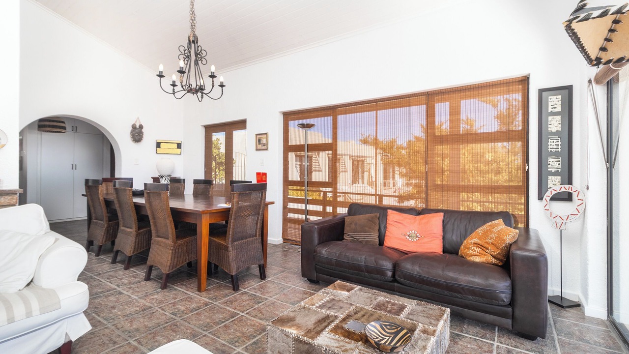 Photo of Livingroom in Somerset West