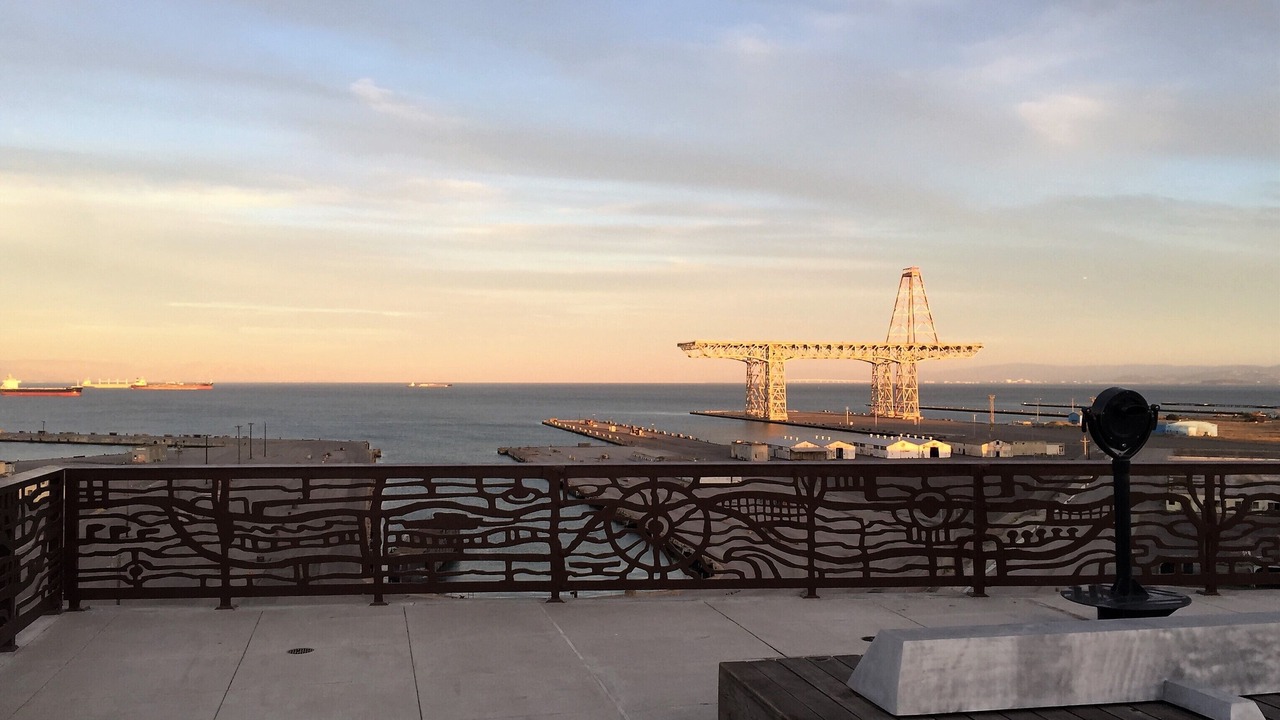 Photo of Patio Balcony in Hunters Point