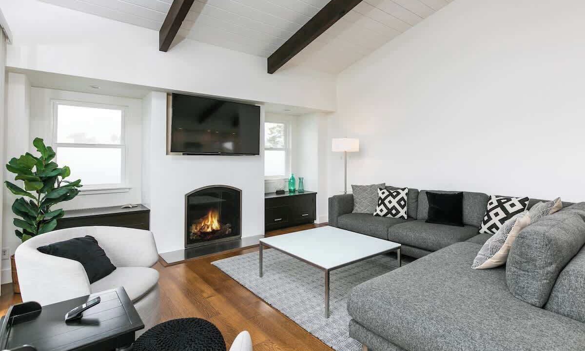 Photo of Livingroom in Aptos