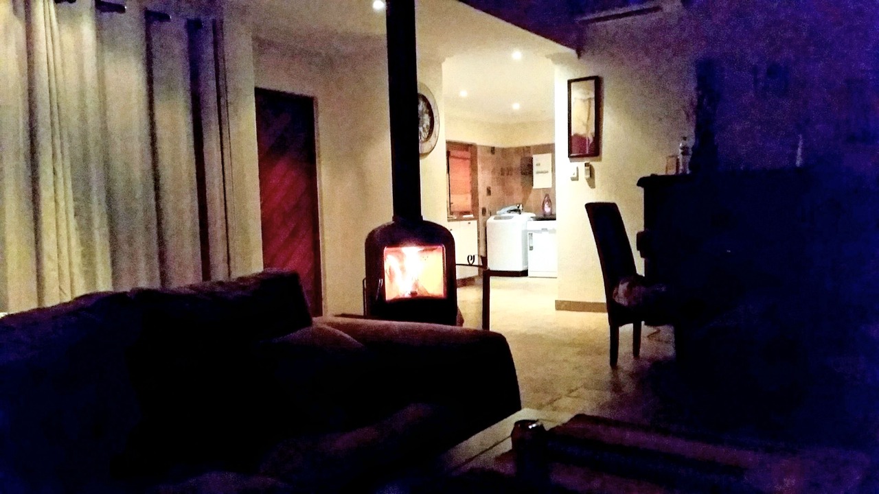Photo of Livingroom in Cathkin Park