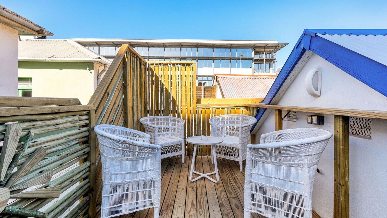 Photo of Patio Balcony in Cape Town City Centre