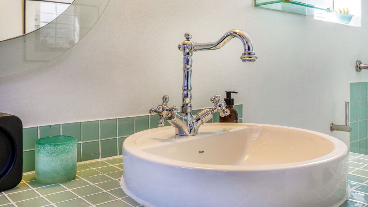 Photo of Bathroom in Cape Town City Centre