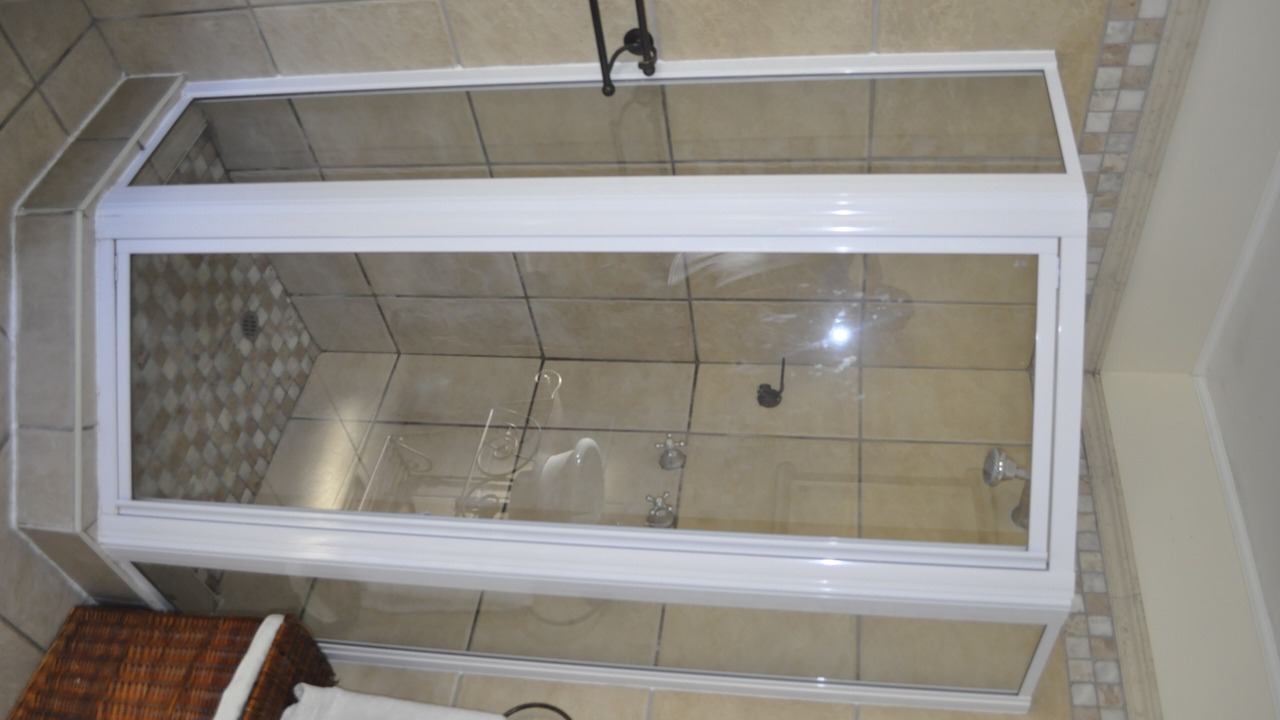 Photo of Bathroom in Scottburgh South