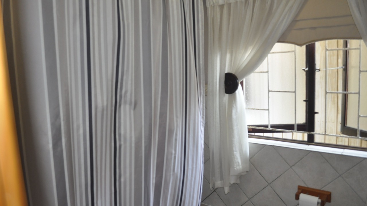 Photo of Bathroom in Pennington