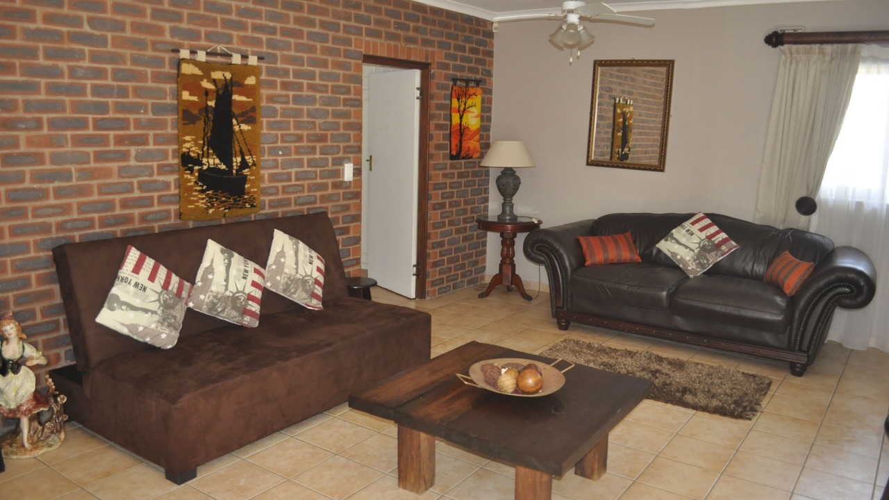 Photo of Livingroom in Pennington