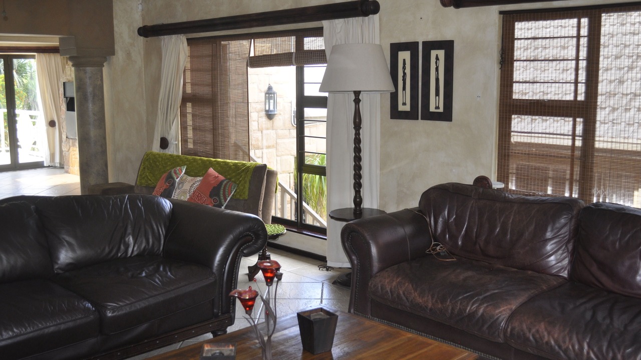 Photo of Livingroom in Pennington